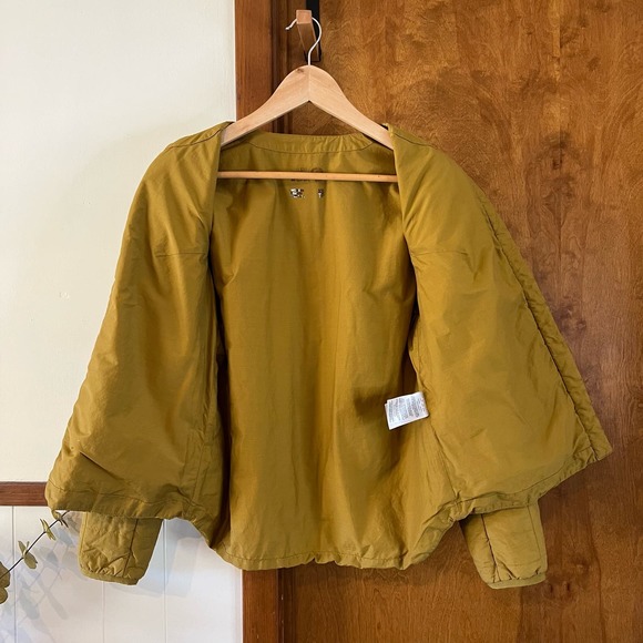 Mountain Hardwear Mustard Jacket - Picture 4 of 16